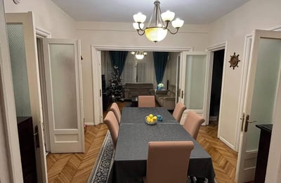 Rent of a comfortable 5-room apartment, 118 m², Old Center, Constanța, Romania